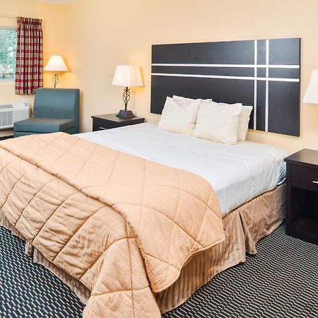 Soudersburg Inn & Suites Lancaster Ronks Eksteriør bilde
