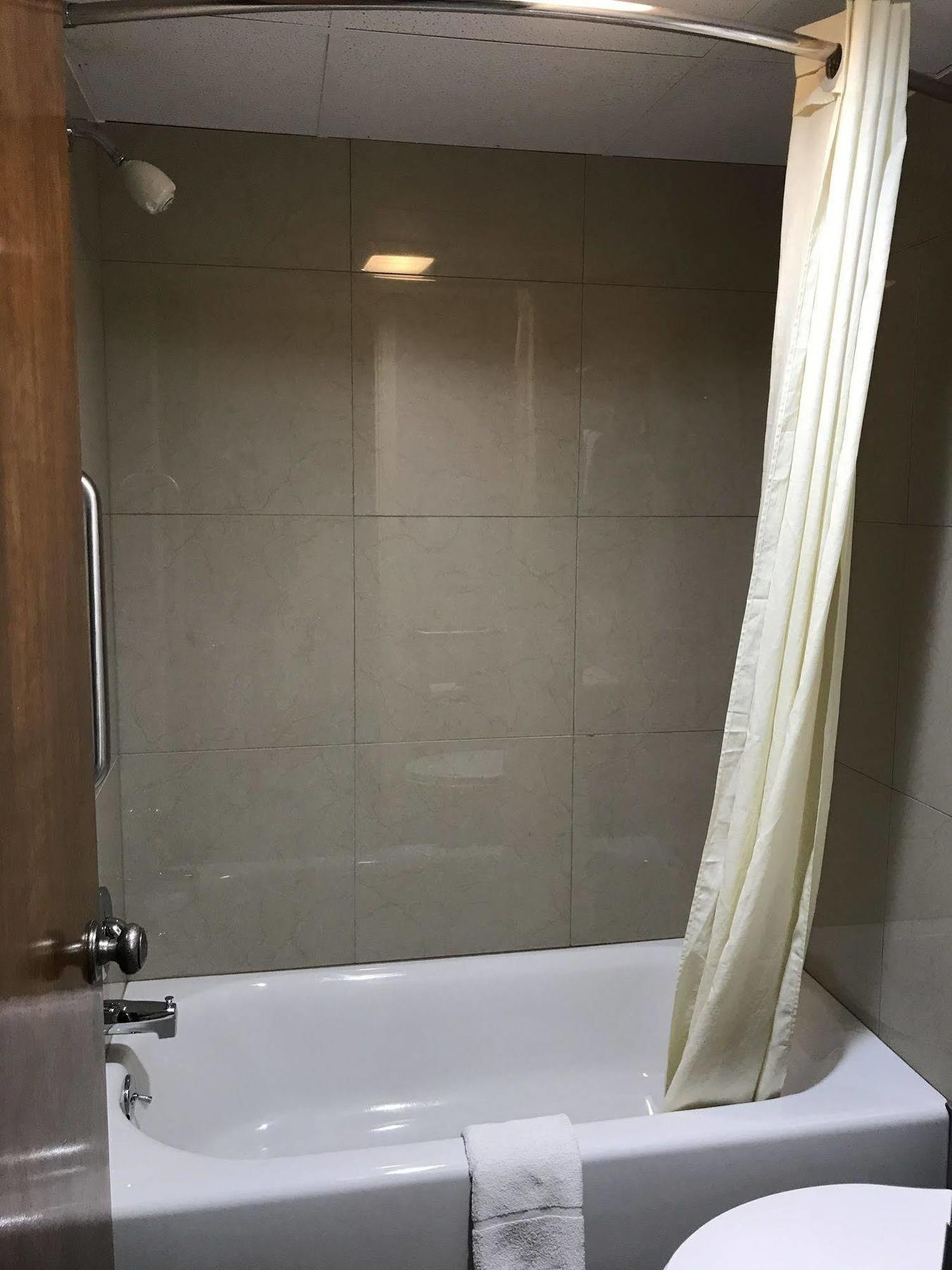 Soudersburg Inn & Suites Lancaster Ronks Eksteriør bilde
