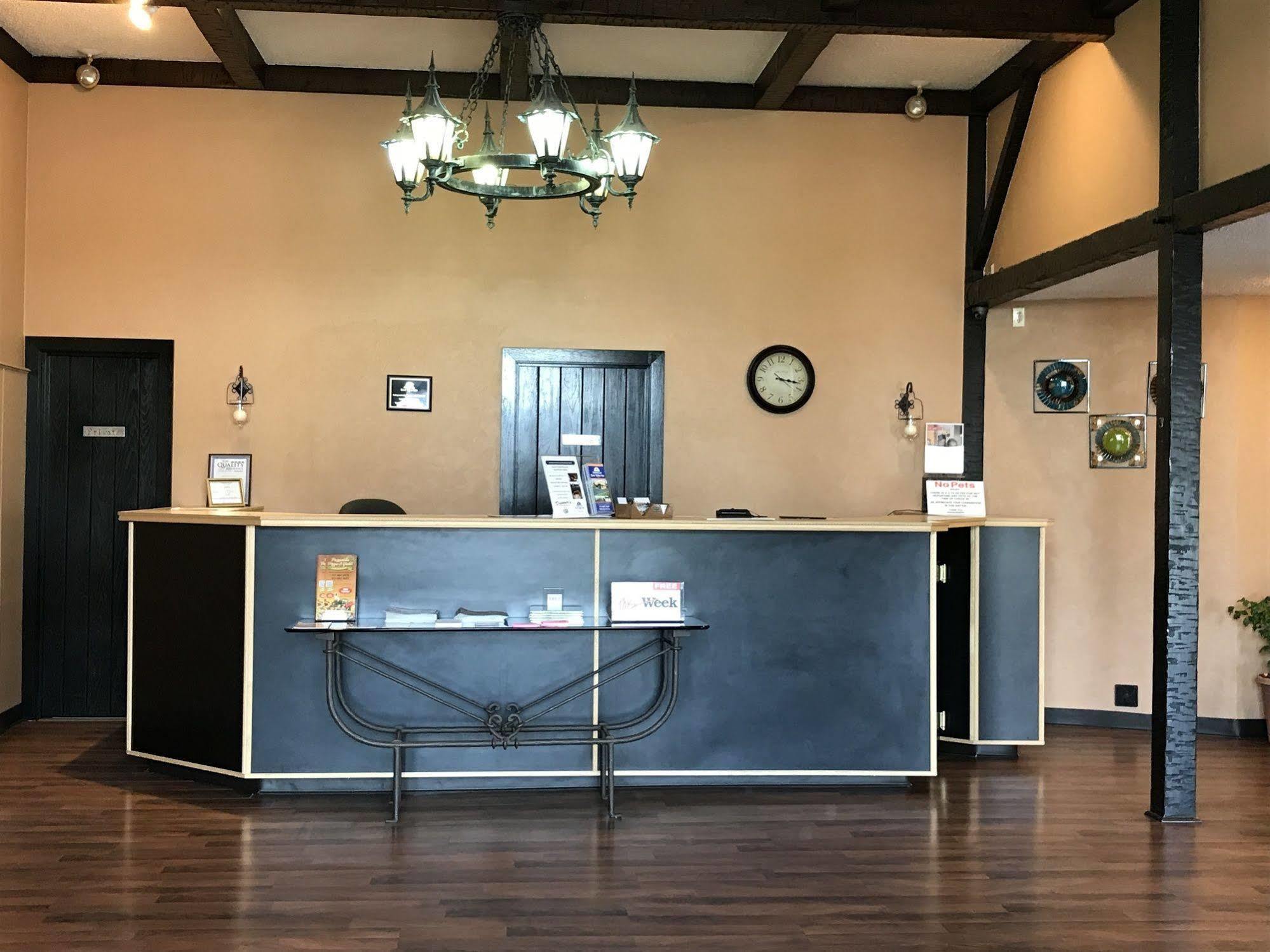 Soudersburg Inn & Suites Lancaster Ronks Eksteriør bilde